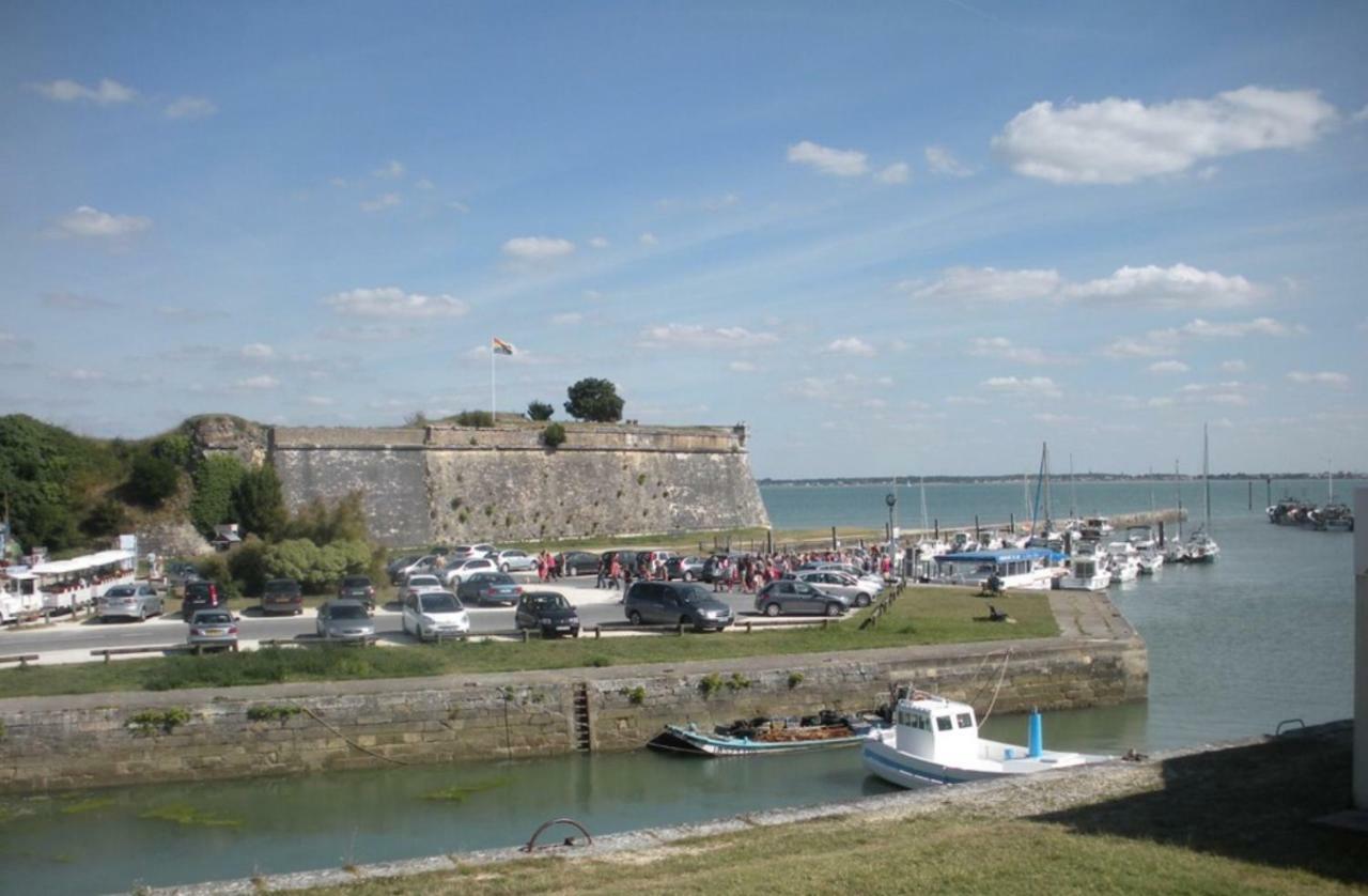 Villa Escale A L'Ile D'Oleron Le Château-dʼOléron Exterior foto